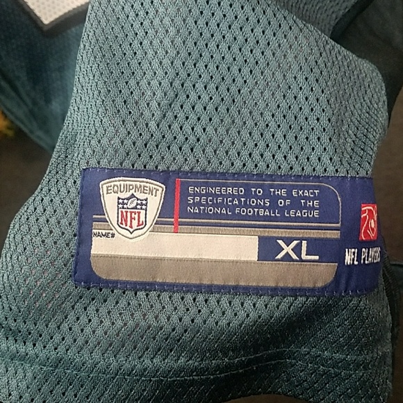 416 Philadelphia Eagles NFL jersey. Size XL - Picture 5 of 7